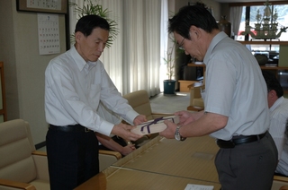 DSC_2889_s.jpg